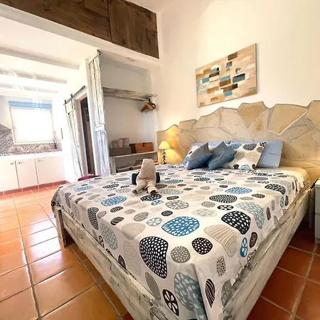 Casita Acacia Bed & Breakfast